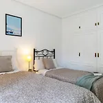 Apartment Pink Urban Living