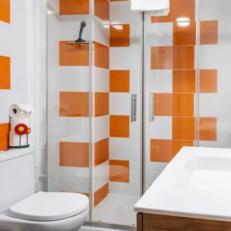 Pink Urban Living Apartment Torrevieja