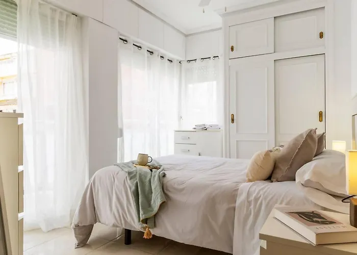 Apartment Pink Urban Living