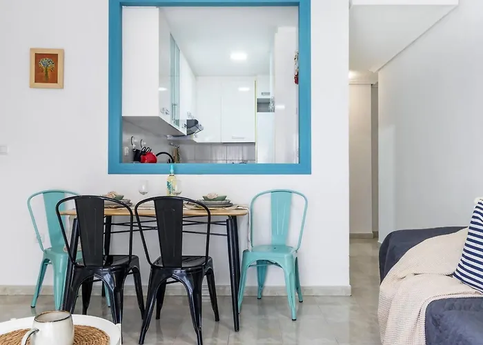 Pink Urban Living Apartment Torrevieja